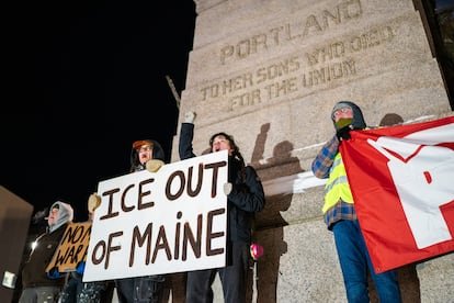 Muere una persona en tiroteo con agentes del ICE en Maine