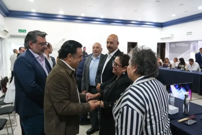 SEDESOQ y CANACO Querétaro impulsan modelo de Policía Social