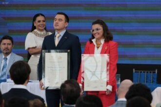 CNE rechaza revocatoria de mandato contra Noboa y Pinto