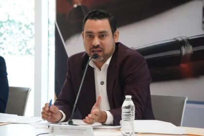 Morena Querétaro: Diputado exige licencia a aspirantes a gubernatura