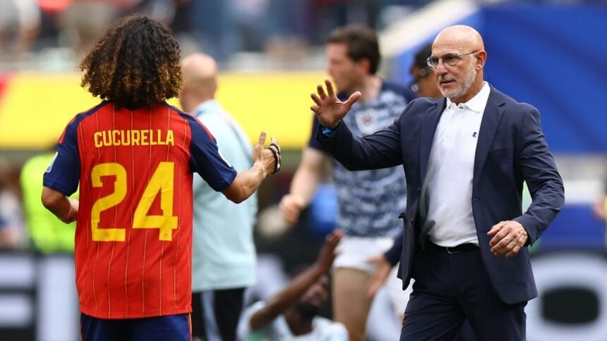 Cucurella cumplirá su promesa y se tatuará a Luis de la Fuente