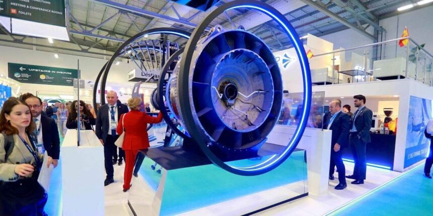 Querétaro promociona su sector aeroespacial en Farnborough 2024