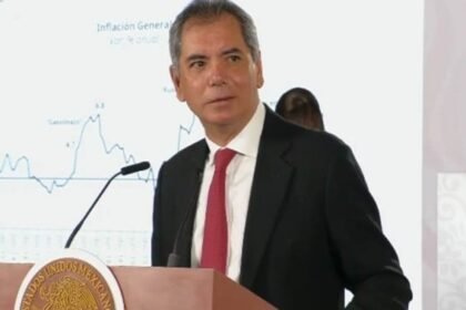 Hacienda atribuye descenso de inflación a control en gasolina