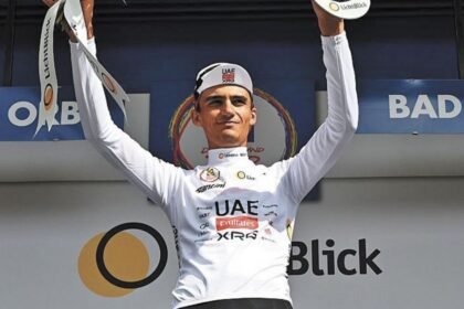 Isaac del Toro gana el prólogo y lidera el Tour de Alemania
