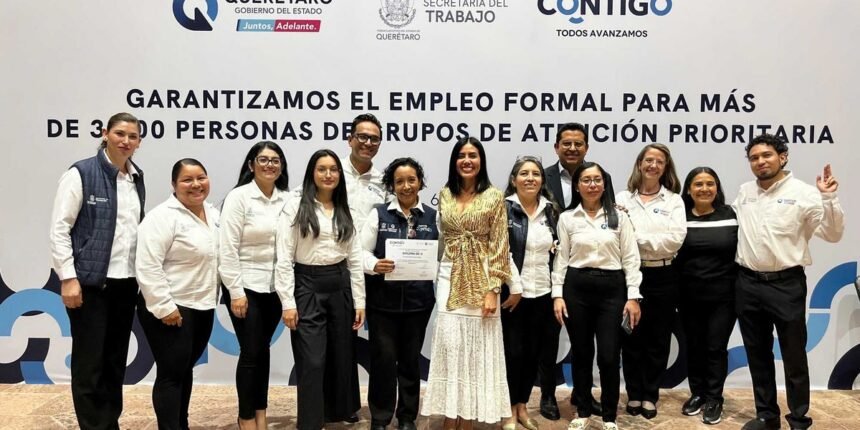 Querétaro gradúa a 315 en diplomado de inclusión laboral