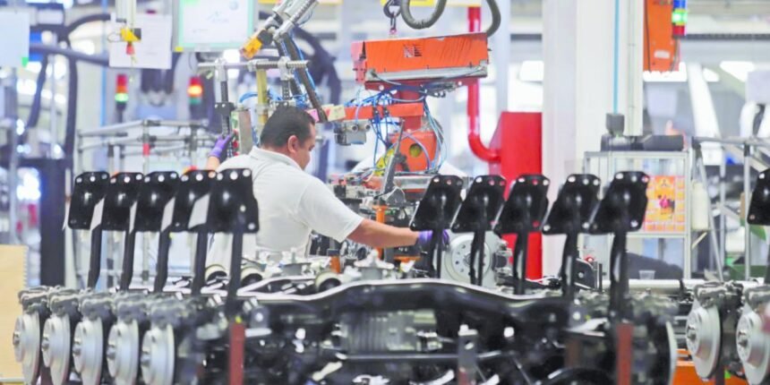 Producción de autopartes en Querétaro crece 11.8% en 2026