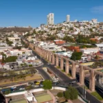 Querétaro mantiene calificaciones crediticias máximas en 2026