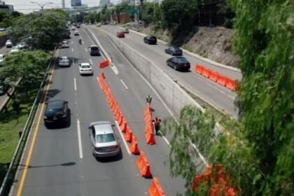 Cierran tramo de Bernardo Quintana en Querétaro por reparaciones