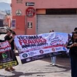 Víctimas de fraude inmobiliario protestan en Querétaro