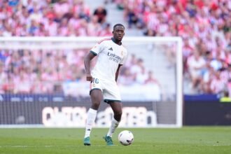Konaté estará tres semanas de baja por lesión en la rodilla
