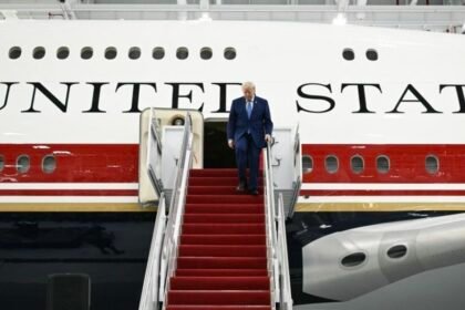 Trump usará Air Force One donado por Catar en viaje a Irlanda