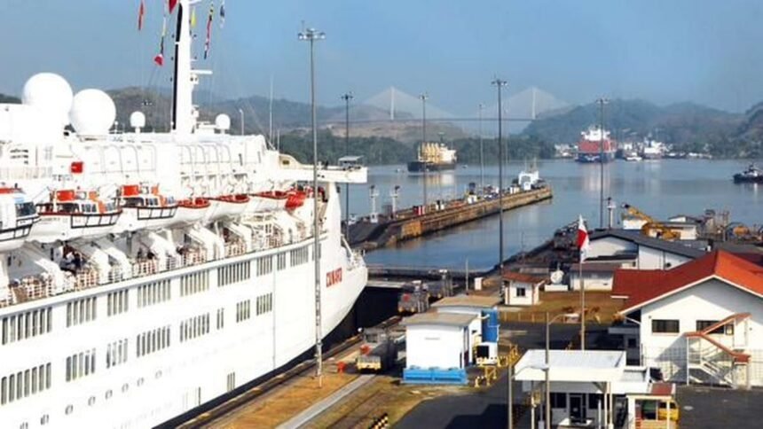 Canal de Panamá reduce tránsitos por El Niño y escasez de lluvias