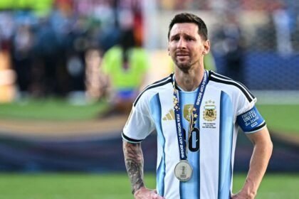 Lionel Messi anuncia su retiro de la selección argentina