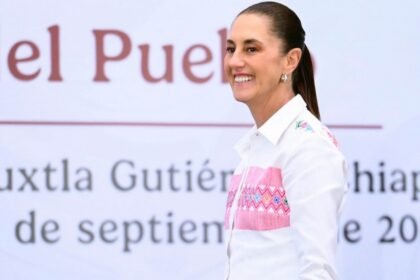 Sheinbaum descarta intromisión y critica presupuesto del INE 2027