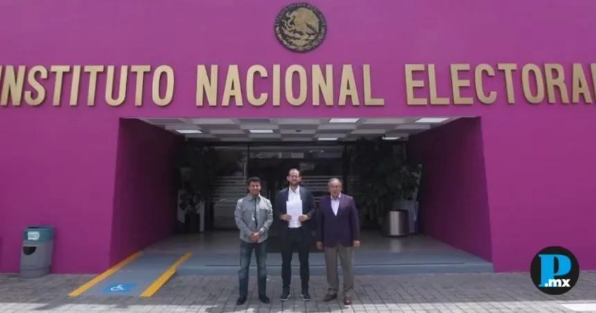 Movimiento Ciudadano denuncia a Morena ante INE por precampaña 2027