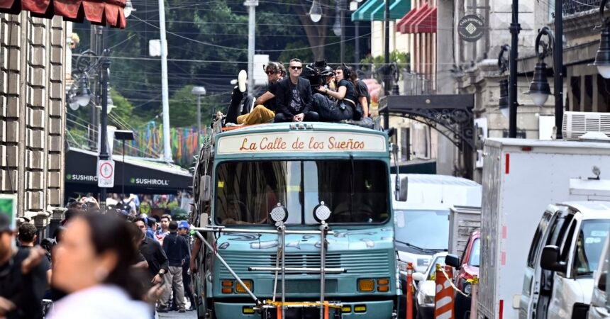 U2 anuncia “Carnaval de Luz”, su primer álbum en nueve años